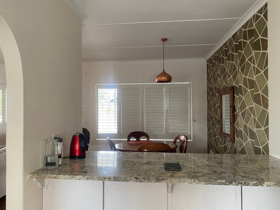 5 Bedroom Property for Sale in Dorchester Heights Eastern Cape